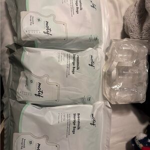 Motif Breastmilk Storage Bags